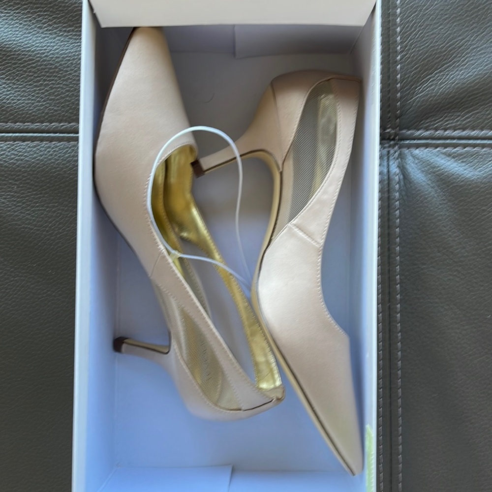 Brand new Heels